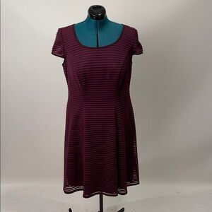 London Style Deep Plum Midi Dress